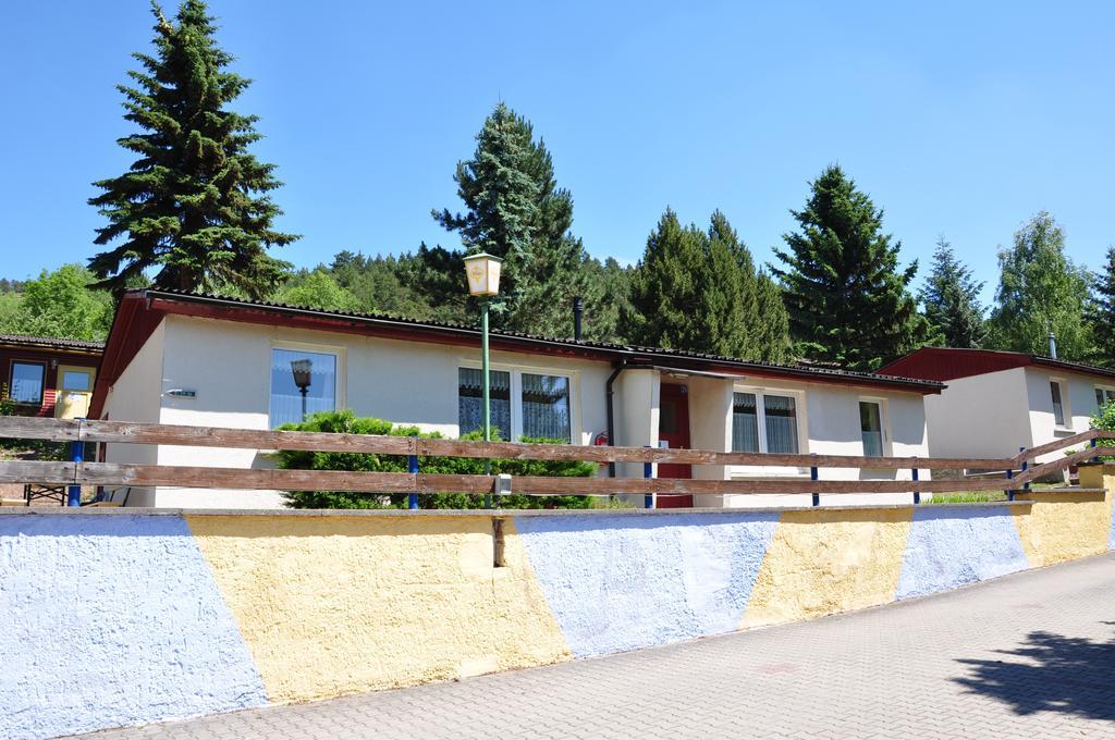 Ferienanlage Reinsberger Dorf Plaue  エクステリア 写真